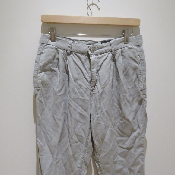 AG ADRIANO GOLDSCHMIED The Evan Relaxed Pleated Trousers Linen Blend Neutral - Picture 3 of 13